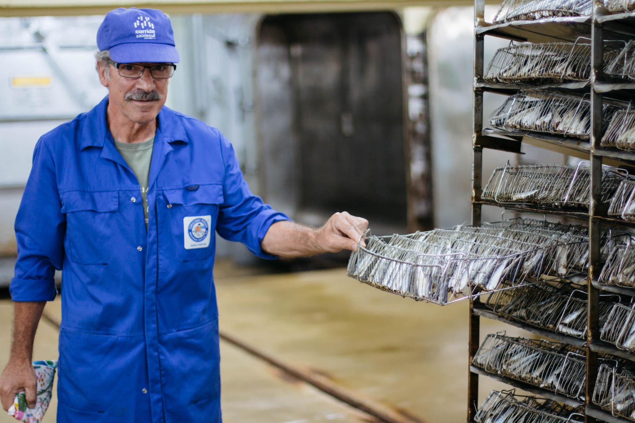 The traditional method of fish preserves at Pinhais & Cª Lda